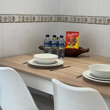 Familiar En Complejo Con Piscina - Bel Air 28 *