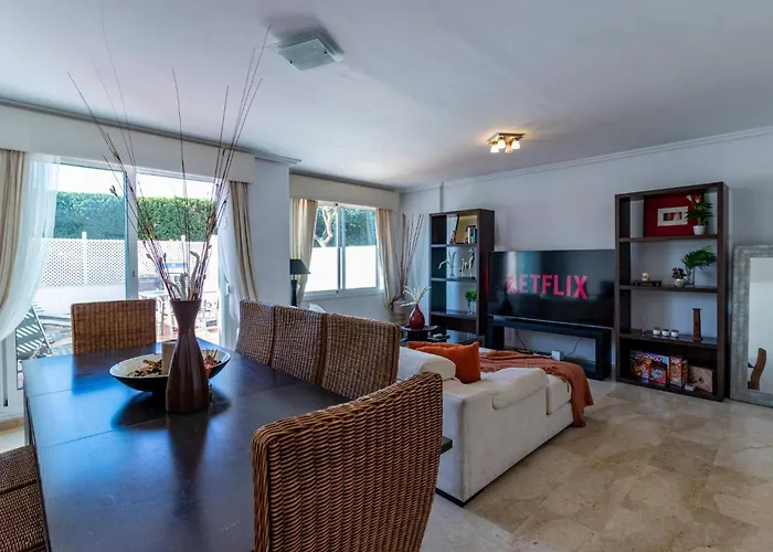 Familiar En Complejo Con Piscina - Bel Air 28 Vakantiehuis Estepona