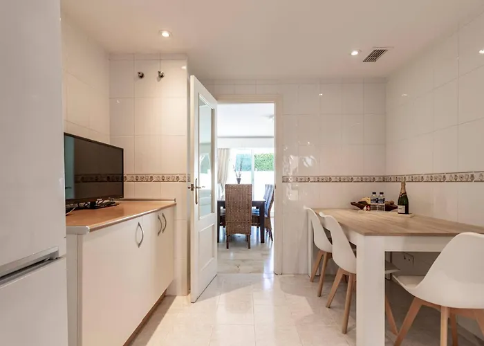 Familiar En Complejo Con Piscina - Bel Air 28 Ferienhaus *