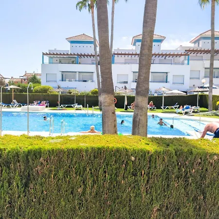 Familiar En Complejo Con Piscina - Bel Air 28 *