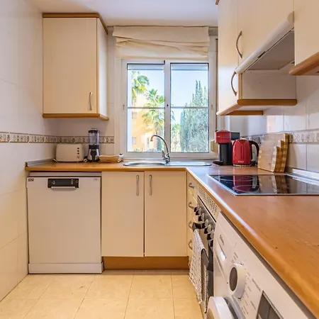 Vakantiehuis Familiar En Complejo Con Piscina - Bel Air 28 Estepona