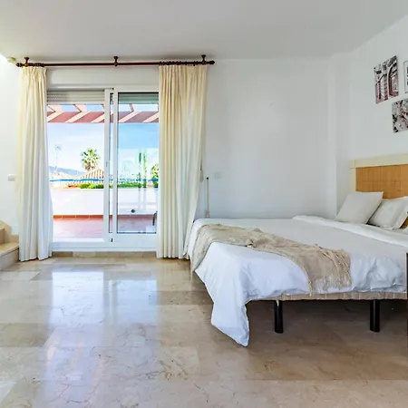 Familiar En Complejo Con Piscina - Bel Air 28 אסטפונה