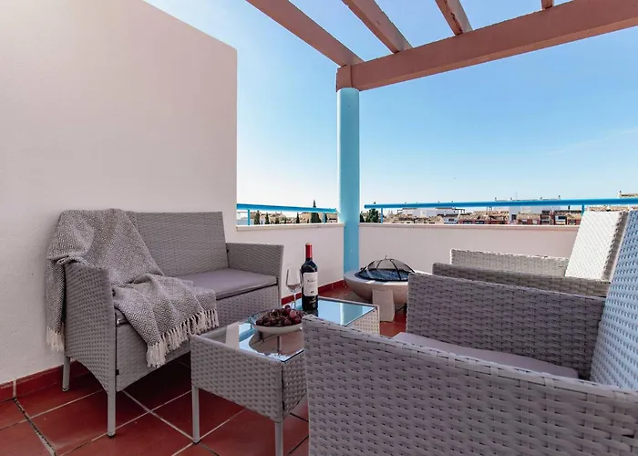 Familiar En Complejo Con Piscina - Bel Air 28 *