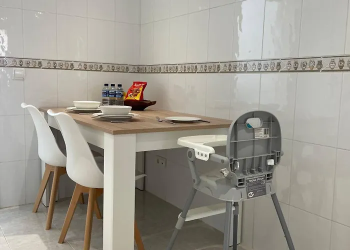 Familiar En Complejo Con Piscina - Bel Air 28 에스테포나