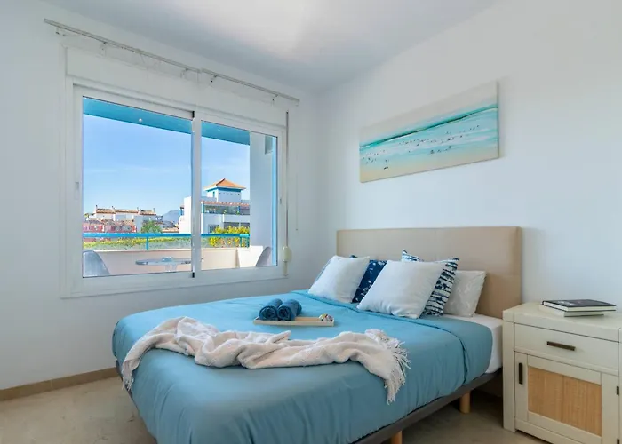 Familiar En Complejo Con Piscina - Bel Air 28 * 에스테포나